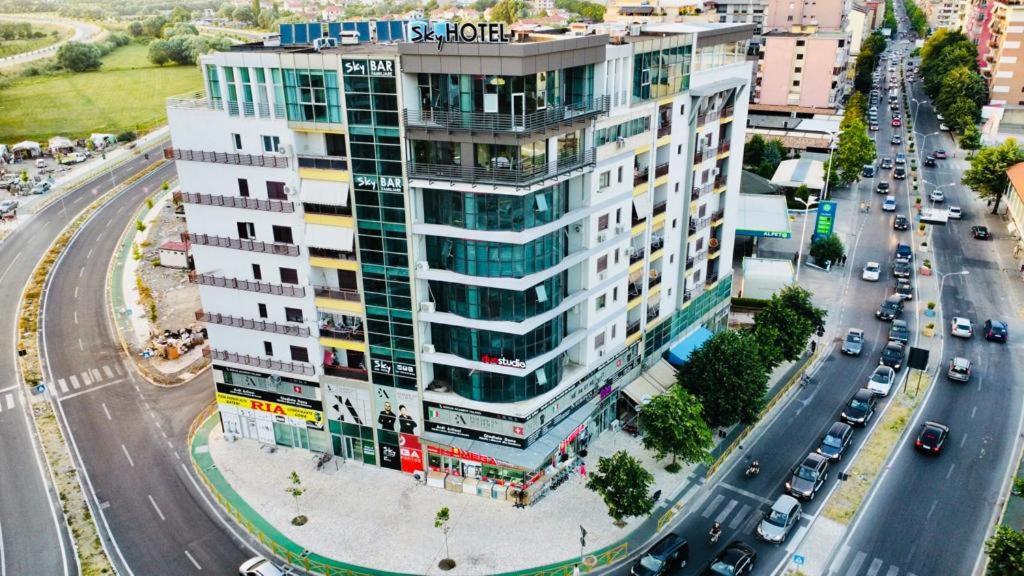 Sky Hotel Shkodër Eksteriør bilde