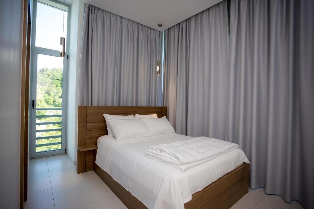 Sky Hotel Shkodër Eksteriør bilde